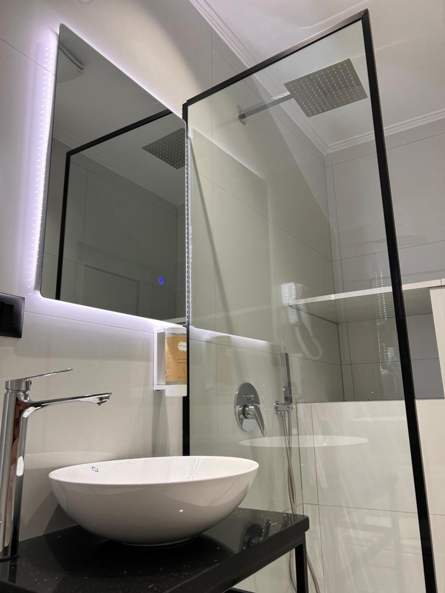 Crown Apartment Sarandë Eksteriør billede